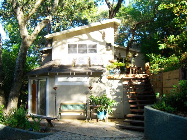 2-BESTMoody-house